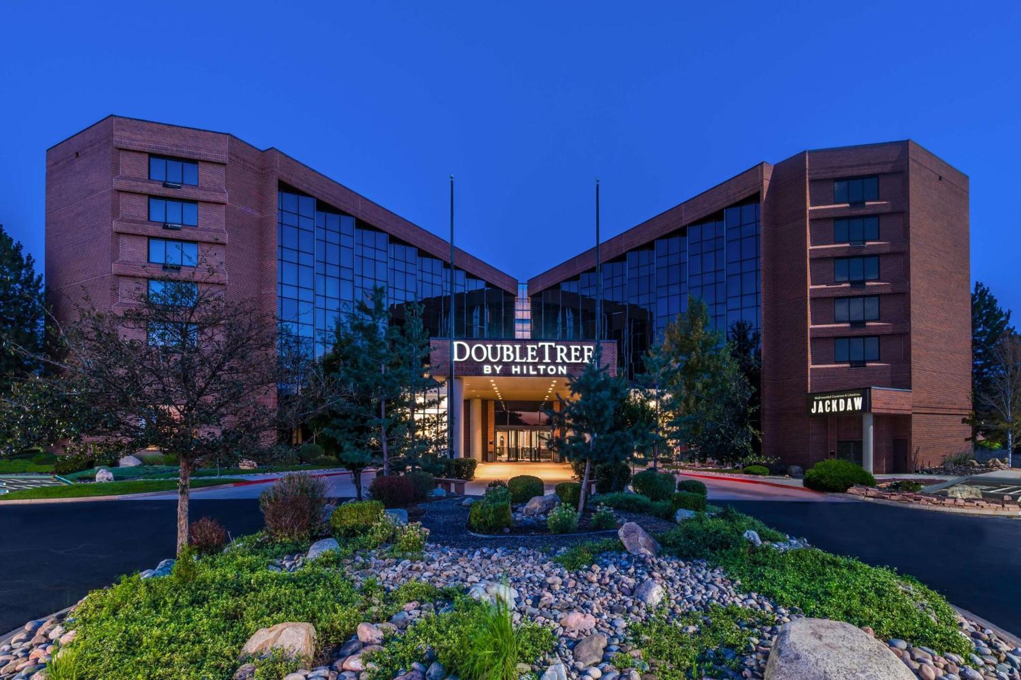 Doubletree By Hilton Hotel Denver - Aurora Exterior foto