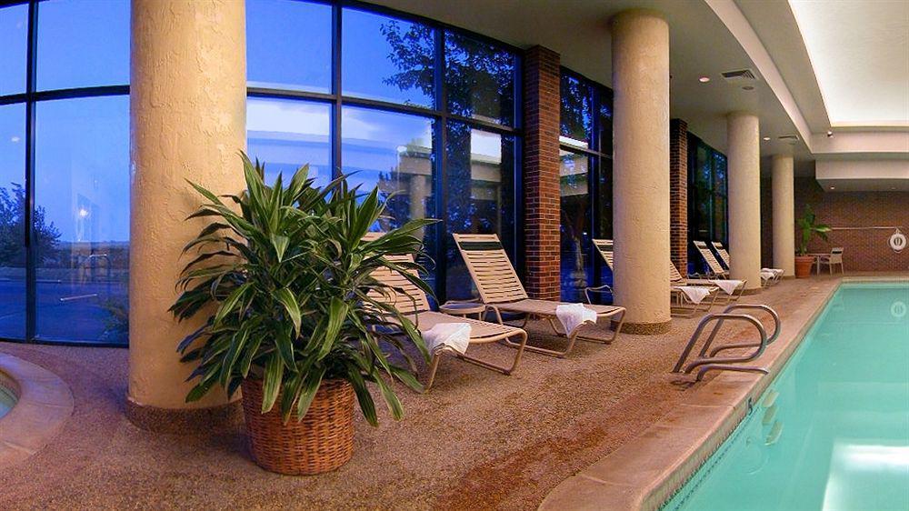 Doubletree By Hilton Hotel Denver - Aurora Exterior foto